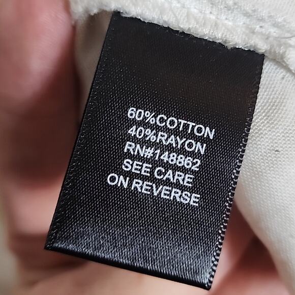 Torrid Daisy Daydream Duofold Ruffle Button Front Tank, NWT, 3X - Picture 7 of 8